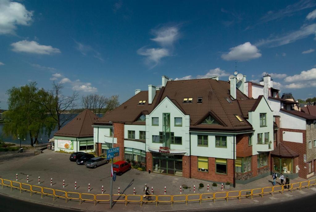 Hotel Promenada Ostróda Esterno foto
